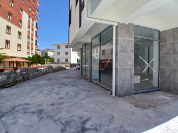 GÜVENAY - ÇORUM Cemilbey Caddesi Üzeri'nde Köşe Başı Kiralık Dükkan!