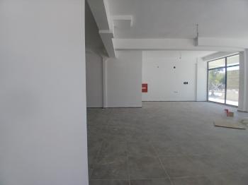 GÜVENAY - ÇORUM Cemilbey Caddesi Üzeri'nde Köşe Başı Kiralık Dükkan!