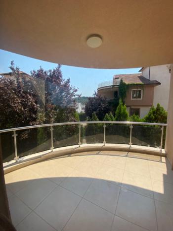 EMLAK HABERCİSİ 'NDEN MUDANYA GÜZELYALI'DA SİTEİÇİ, KAT MÜLKİYETLİ, DENİZ MANZARALI, SATILIK 5+1 VİLLA