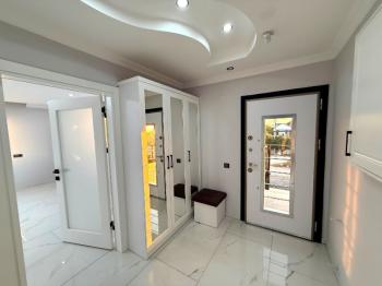 Didim Hisar Mahallesinde Köşe Parsel Villa