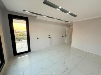 Didim Hisar Mahallesinde Köşe Parsel Villa