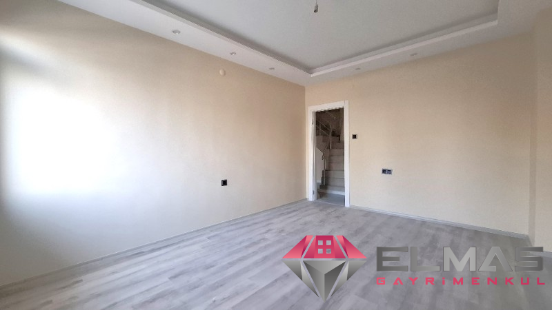 Elmas’tan Gazi Mahallesi’nde Dubleks Full Yapılı 4+1