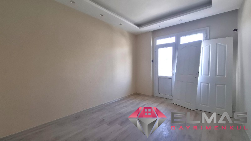 Elmas’tan Gazi Mahallesi’nde Dubleks Full Yapılı 4+1