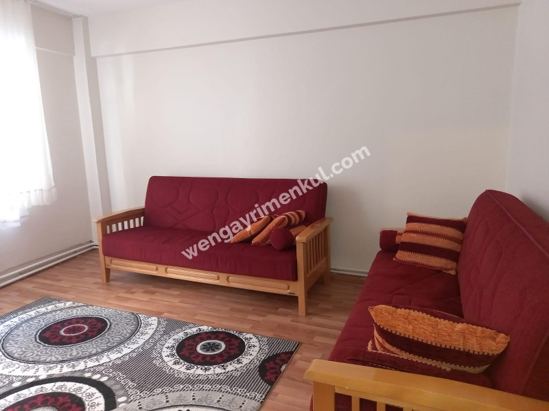 Metro Yakını Aydınlık Kullanışlı 2+1 Kiralık Daire