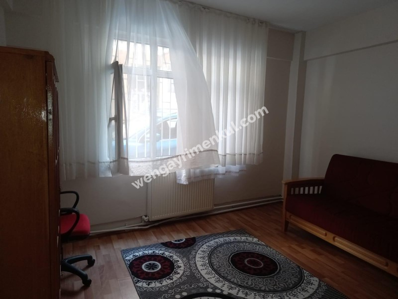 Metro Yakını Aydınlık Kullanışlı 2+1 Kiralık Daire
