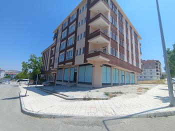 GÜVENAY - ÇORUM Mimarsinan Küçük Sanayi Sitesi'nde Kiralık Dükkan & Mağaza!