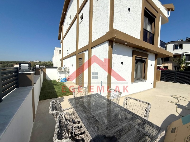Didim Hisar Mahallesinde Eşyalı 3+1 Villa
