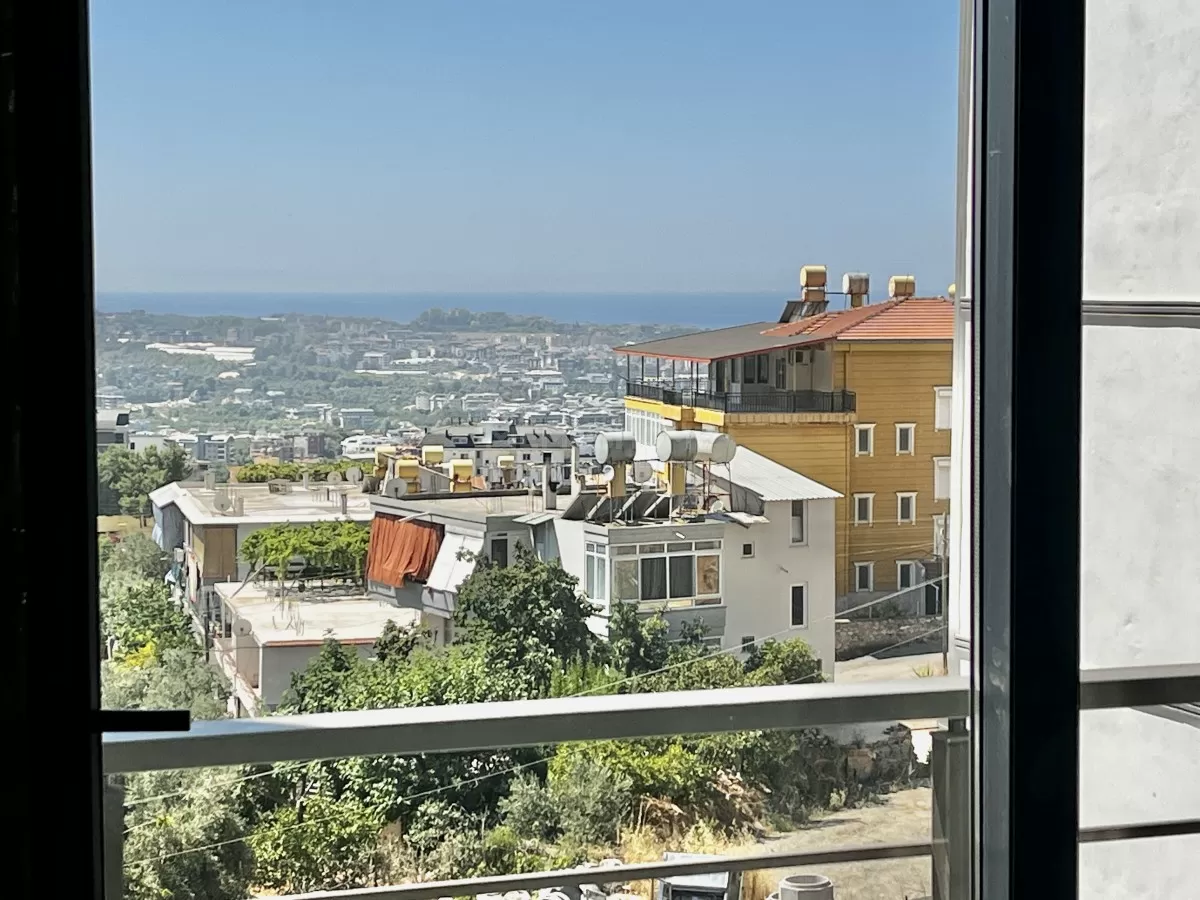 Новая квартира с видом Чыплаклы