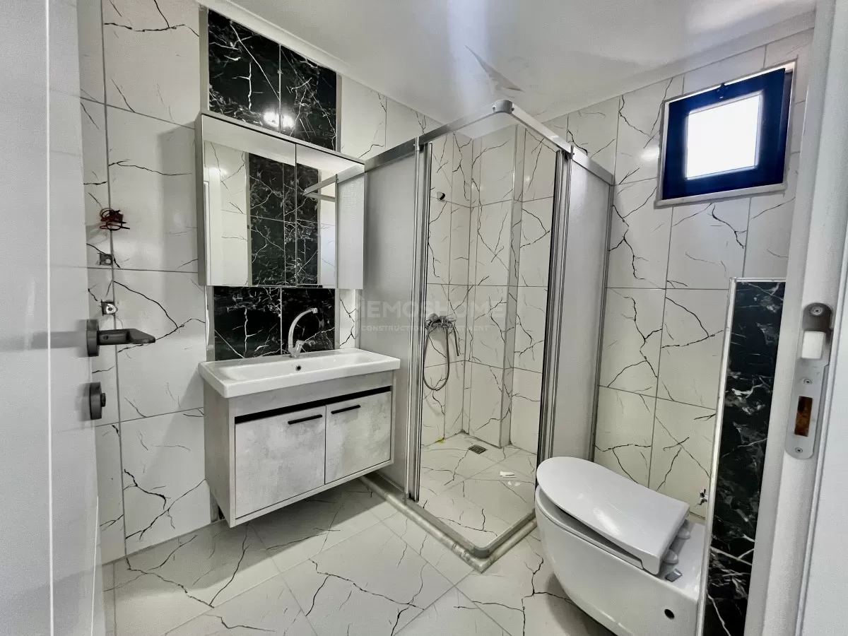 Новая квартира с видом Чыплаклы