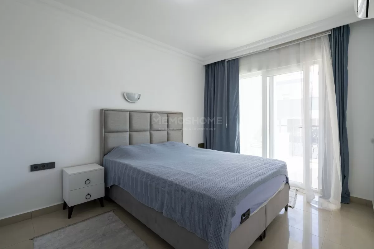 Møblert 4+1-dupleks i Oba