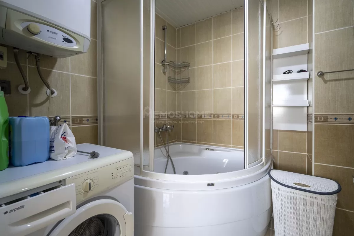 Møblert 4+1-dupleks i Oba