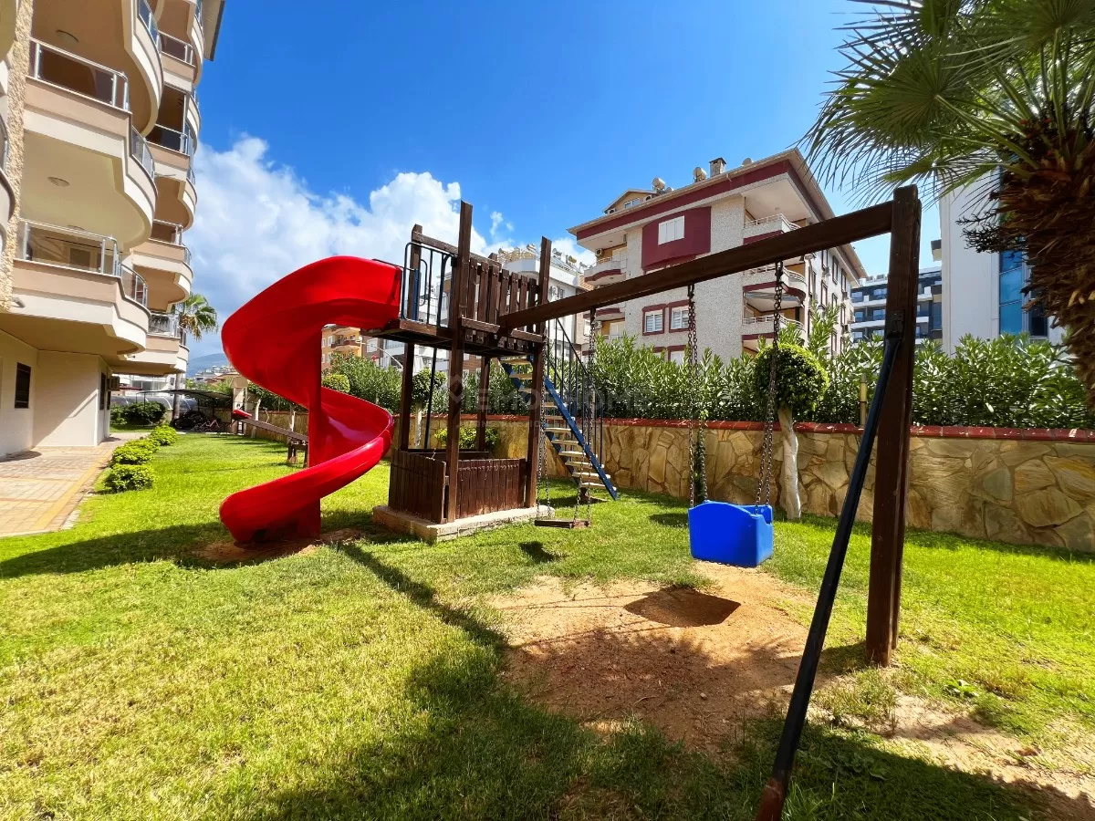 Seafront Luxury Apartment in Oba