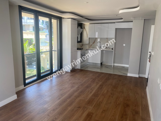 ÜSKÜDAR BAHÇELİEVLER'DE 2+1 YENİ DAİRE