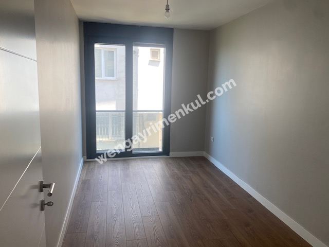 ÜSKÜDAR BAHÇELİEVLER'DE 2+1 YENİ DAİRE