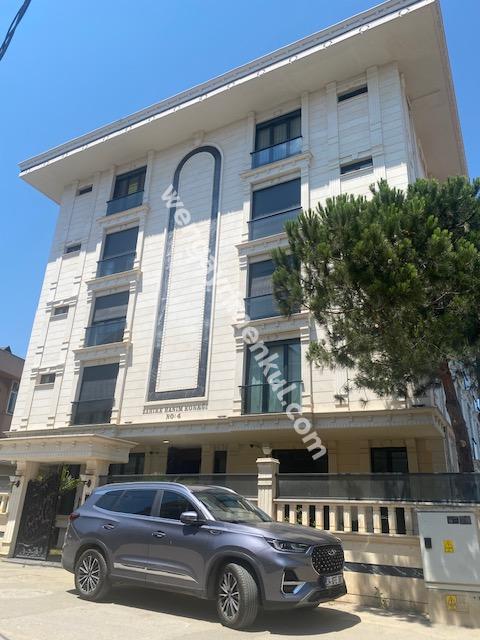 ÜSKÜDAR BAHÇELİEVLER'DE 2+1 YENİ DAİRE