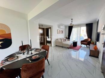 İskele Longbeach’te Denize Yürüme Mesafesinde, Ful Eşyalı, 50 Ay Vade ile  Taşınmaya Hazır 1+1 Daireler Seni Bekliyor