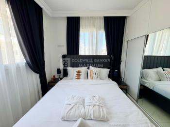 İskele Longbeach’te Denize Yürüme Mesafesinde, Ful Eşyalı, 50 Ay Vade ile  Taşınmaya Hazır 1+1 Daireler Seni Bekliyor