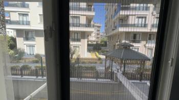 BEYLİKDÜZÜ GÜRPINAR SAHRA KONAKLARI SATILIK 2+1 DAİRE