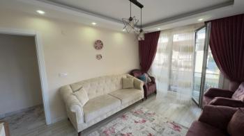BEYLİKDÜZÜ GÜRPINAR SAHRA KONAKLARI SATILIK 2+1 DAİRE