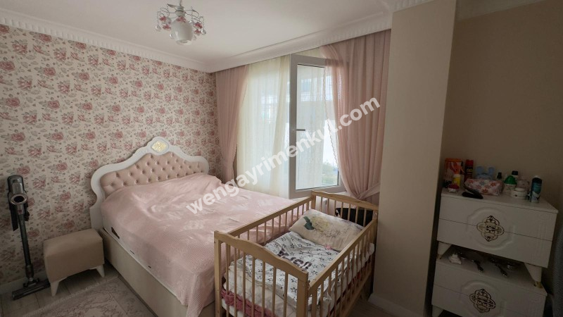 BEYLİKDÜZÜ GÜRPINAR SAHRA KONAKLARI SATILIK 2+1 DAİRE