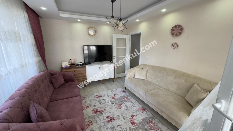 BEYLİKDÜZÜ GÜRPINAR SAHRA KONAKLARI SATILIK 2+1 DAİRE