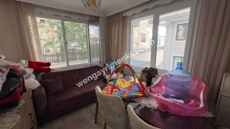 BEYLİKDÜZÜ GÜRPINAR SAHRA KONAKLARI SATILIK 2+1 DAİRE