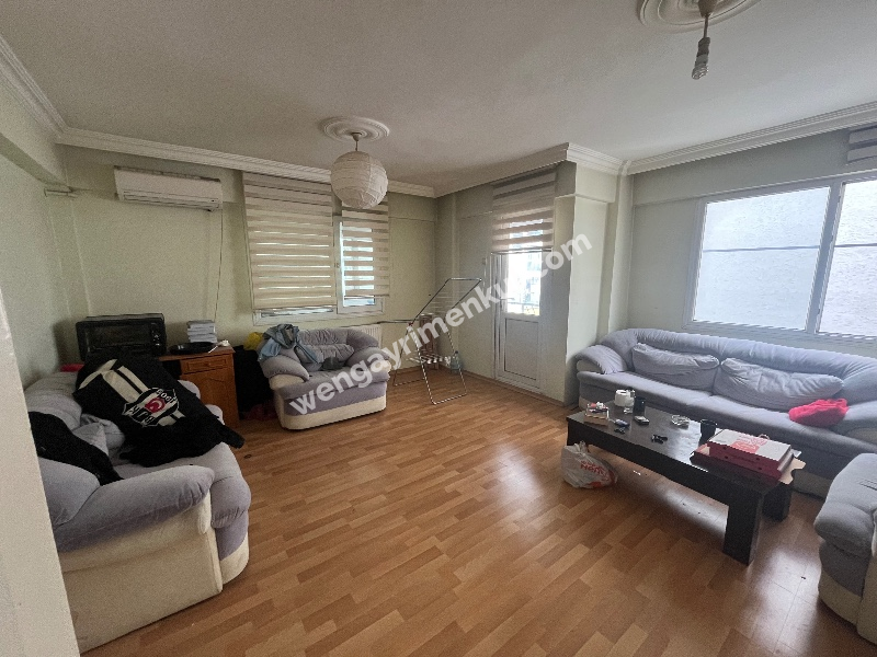 Küçükparkta geniş 3+1 otoparklı 