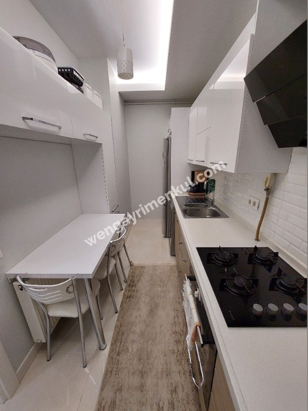 WEN BERKAN GÜLER^DEN EYÜP ERDEMLİ KONAKLARINDA 2+1 90 m2 2. KAT LÜKS DAİRE
