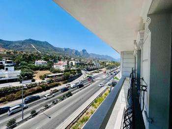 Kıbrıs Girne Merkez Satılık 2+1 En Suite Daire