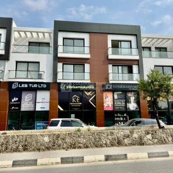 Kıbrıs Girne Alsancak Bölgesinde Satılık Eşyalı 1+1 Daire