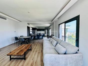 Kıbrıs Girne Merkez Satılık 3+1 En Suite Daire