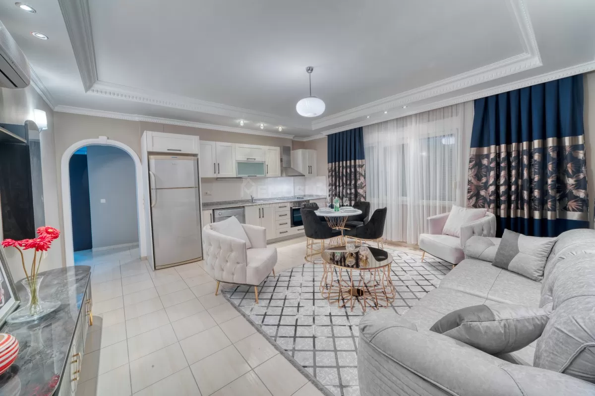 Меблированная квартира у бассейна в Оба