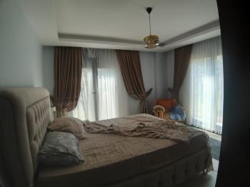 EMLAK HABERCİSİ 'NDEN MUDANYA KUMYAKA'DA 2.800 M2 ARAZİSİ OLAN SATILIK MÜSTAKİL 5+1 KONAK VE MÜŞTEMİLATI