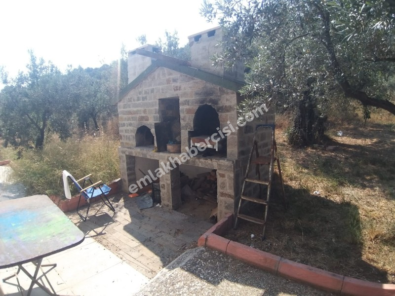 EMLAK HABERCİSİ 'NDEN MUDANYA KUMYAKA'DA 2.800 M2 ARAZİSİ OLAN SATILIK MÜSTAKİL 5+1 KONAK VE MÜŞTEMİLATI