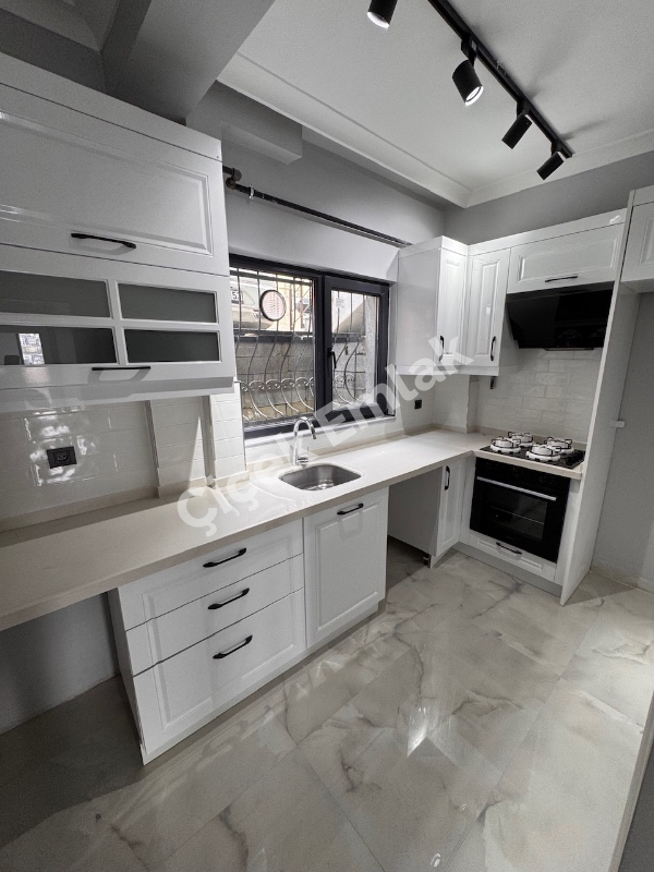 ALİBEYKÖY METRO'YA 4 DK | 2+1 SIFIR LÜKS SATILIK DAİRE