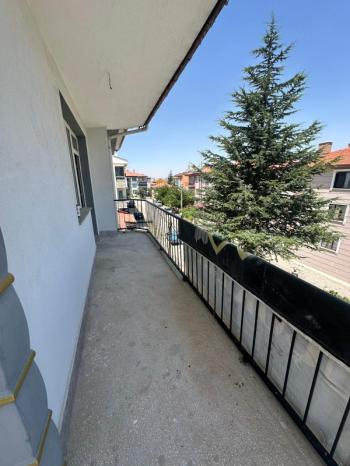 AFYON ÜÇOK EMLAKTAN FATİH MAH SATILIK BODRUM + 3 KAT KOMPLE BİNA