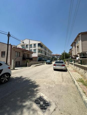 AFYON ÜÇOK EMLAKTAN FATİH MAH SATILIK BODRUM + 3 KAT KOMPLE BİNA