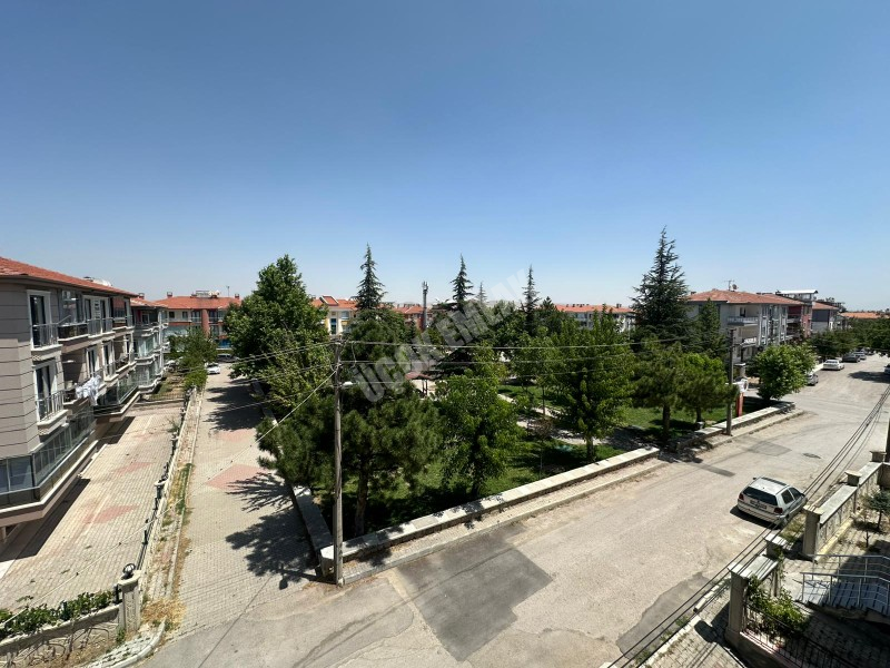 AFYON ÜÇOK EMLAKTAN FATİH MAH SATILIK BODRUM + 3 KAT KOMPLE BİNA