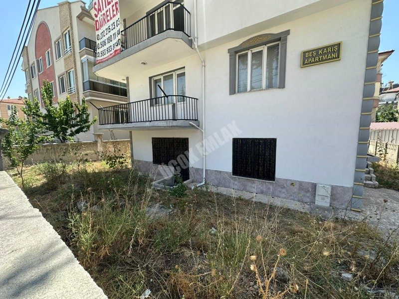 AFYON ÜÇOK EMLAKTAN FATİH MAH SATILIK BODRUM + 3 KAT KOMPLE BİNA