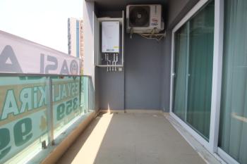 ASLAN'DAN 34. CADDE'YE YAKIN GENİŞ METRAJLI 1+1 EŞYALI DAİRE