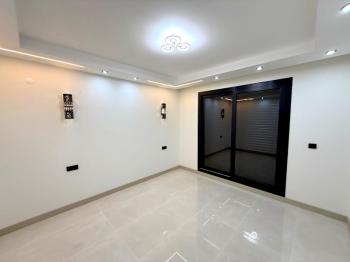 Didim Efeler Mahallesinde Satılık 4+1 Ayrı Mutfaklı Villa