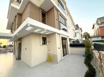 Didim Efeler Mahallesinde Satılık 4+1 Ayrı Mutfaklı Villa
