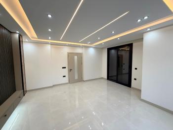 Didim Efeler Mahallesinde Satılık 4+1 Ayrı Mutfaklı Villa