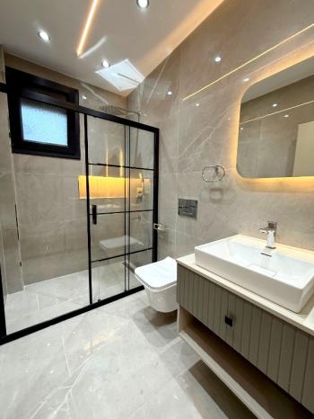 Didim Efeler Mahallesinde Satılık 4+1 Ayrı Mutfaklı Villa