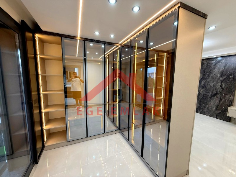 Didim Efeler Mahallesinde Satılık 4+1 Ayrı Mutfaklı Villa