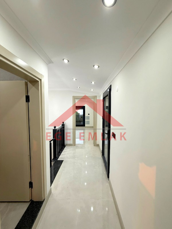 Didim Efeler Mahallesinde Satılık 4+1 Ayrı Mutfaklı Villa