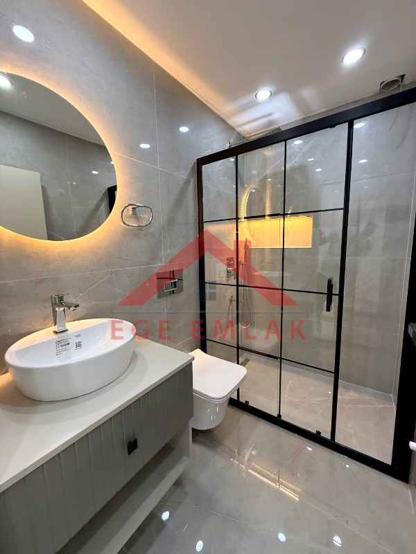 Didim Efeler Mahallesinde Satılık 4+1 Ayrı Mutfaklı Villa
