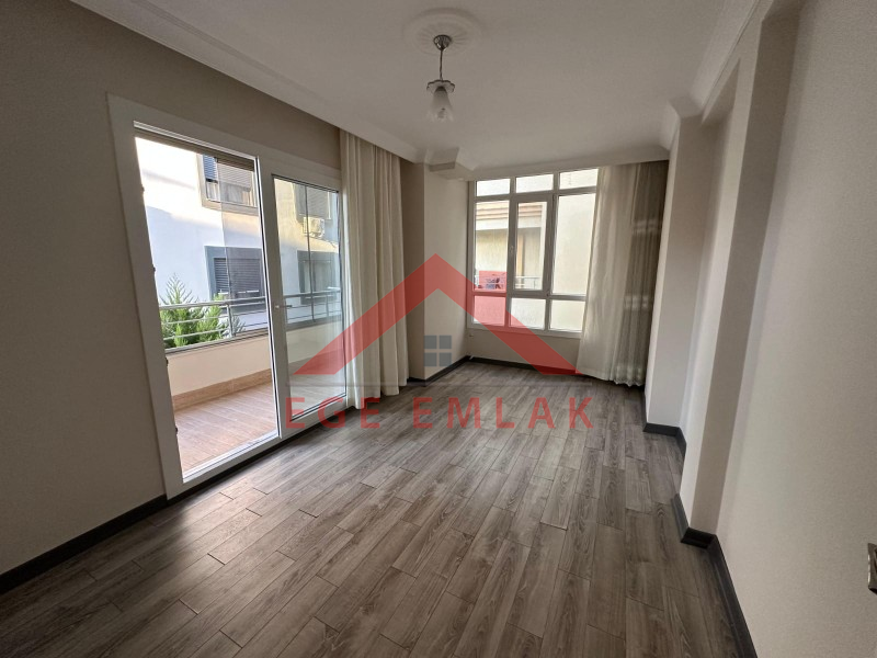 Didim'de Satılık Daire - Efeler'de 3+1 Geniş ve Yatırımlık Fırsat