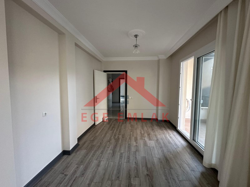 Didim'de Satılık Daire - Efeler'de 3+1 Geniş ve Yatırımlık Fırsat