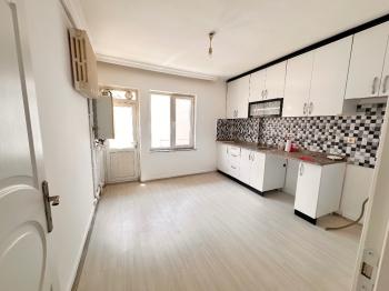 GÜVENAY - ÇORUM Ulukavak Adliye Yanı'nda Satılık Son Kat 3+1 Daire!